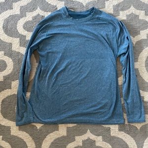 Lululemon long sleeve medium